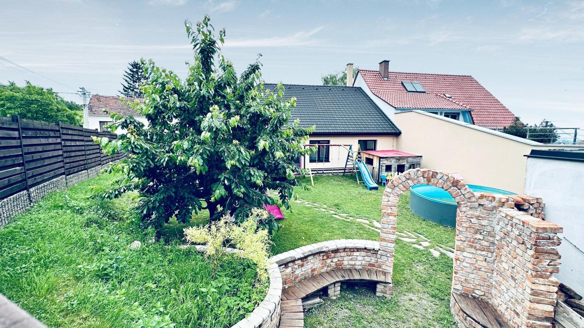 Dum Palava Villa Perná Dış mekan fotoğraf